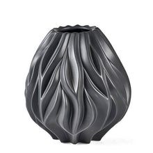 Load image into Gallery viewer, Morso Flame Vase Black
